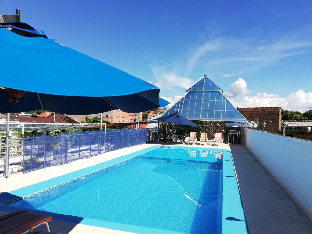 Magdalena Imperial Hotel Girardot Kültér fotó