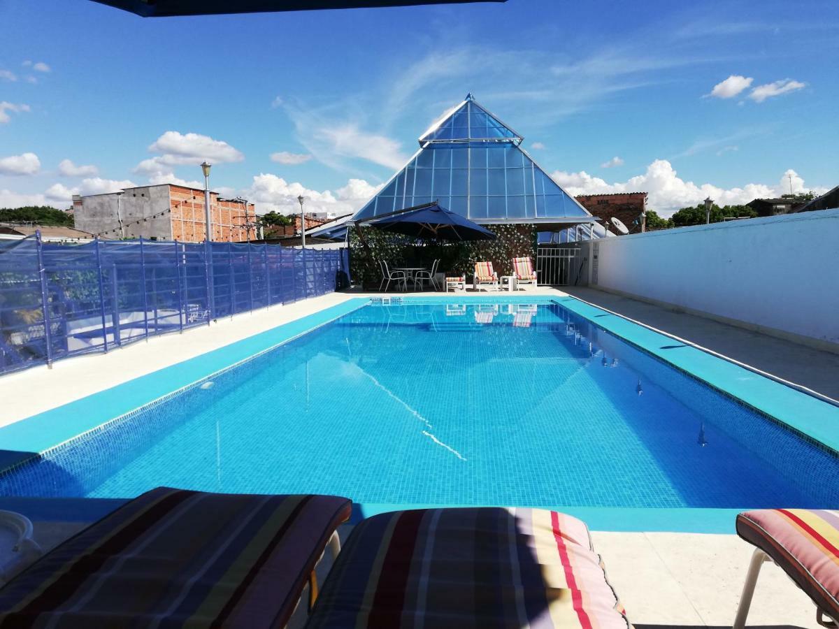 Magdalena Imperial Hotel Girardot Kültér fotó